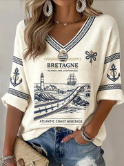 T-shirt décontracté à col en V pour femme, imprimé rétro beige représentant le port breton de France